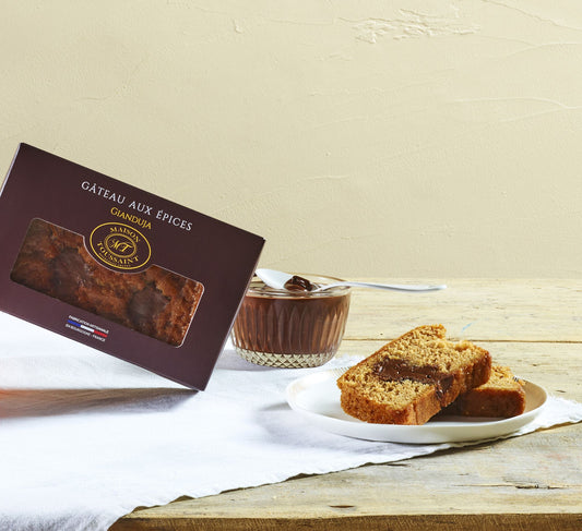 Toussaintスパイスケーキ-ジャンドゥーヤチョコレートフォンダンハート