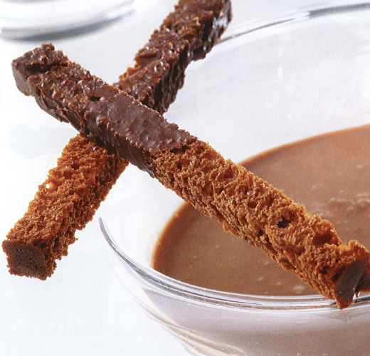 Chocolat chaud à la poudre de pain d'épices Toussaint 