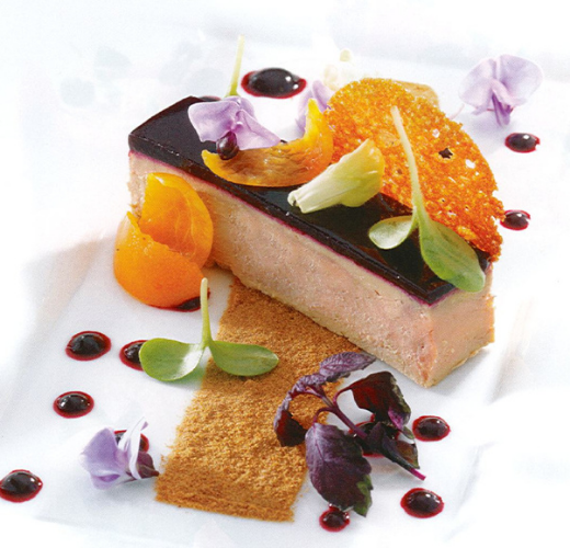 Compression de foie gras, gelée de Muscat et cassis